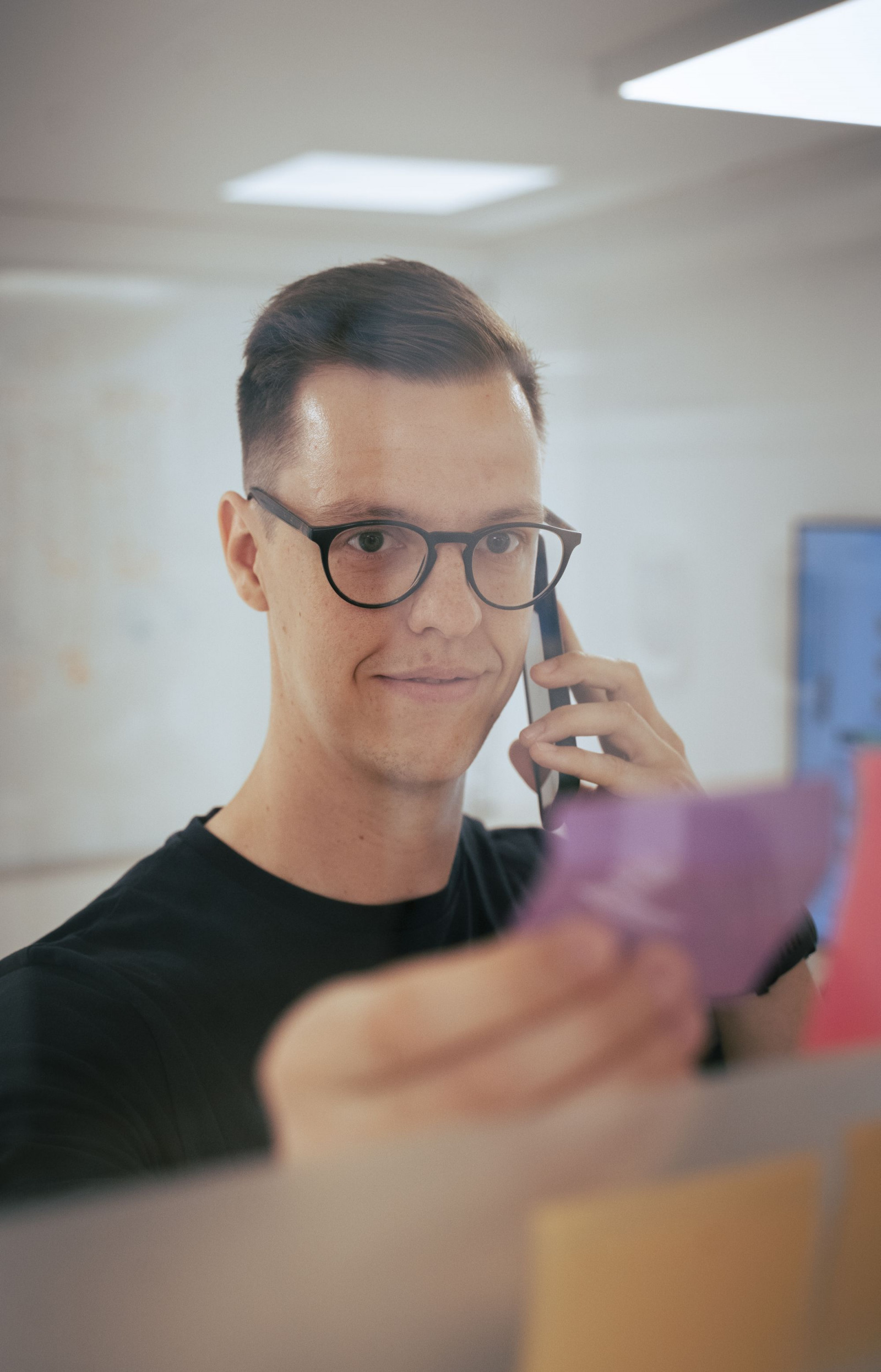 Indgang Processen (hvid, billede højre)